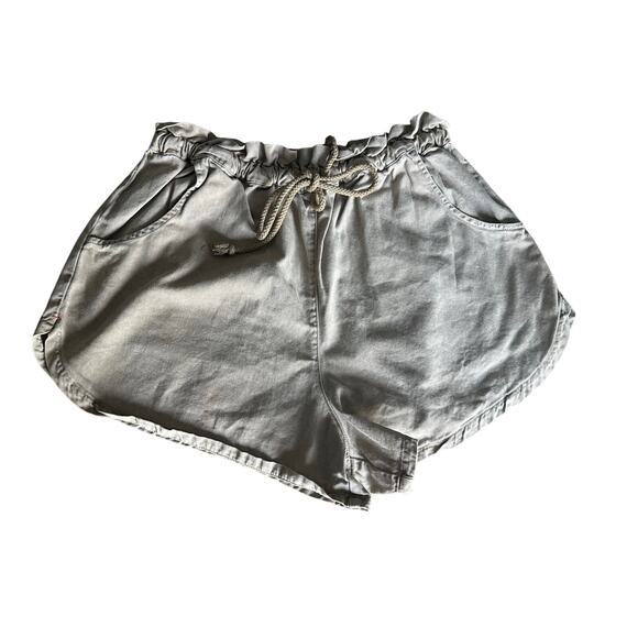 XiRena Wesley Short Dark Sand Khaki M - Picture 4 of 13